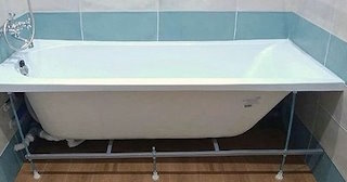 Установка акриловой ванны в Карталах - Профессиональный монтаж от СантехДомКрт от 4165 рублей.